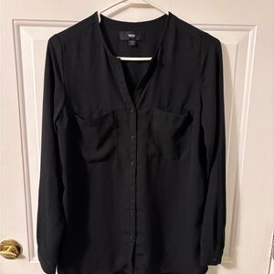 Mossimo Lightweight Button up long sleeve Blouse size XS